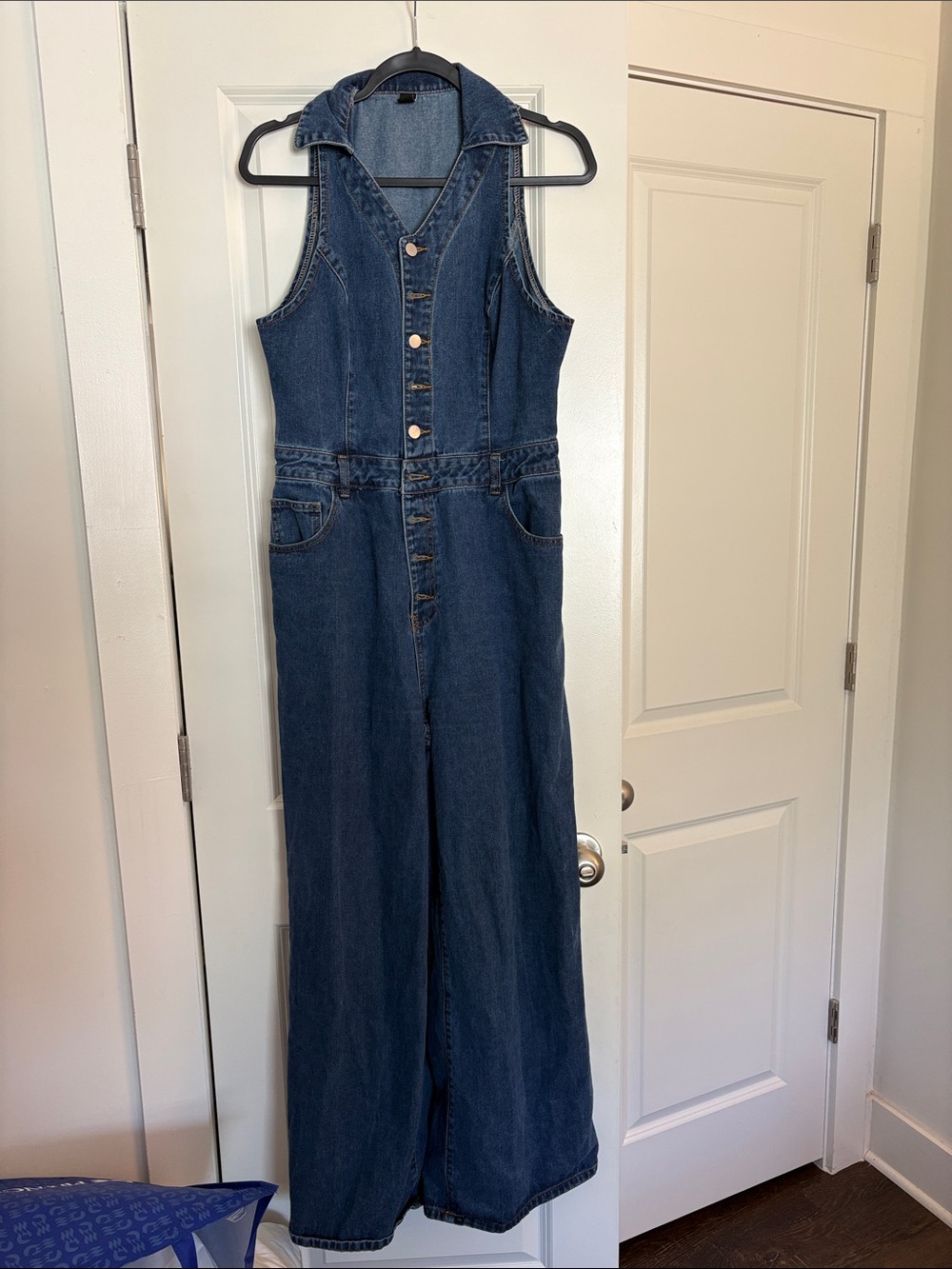 SHEIN Dark Blue Denim Sleeveless Button-Front Jumpsuit